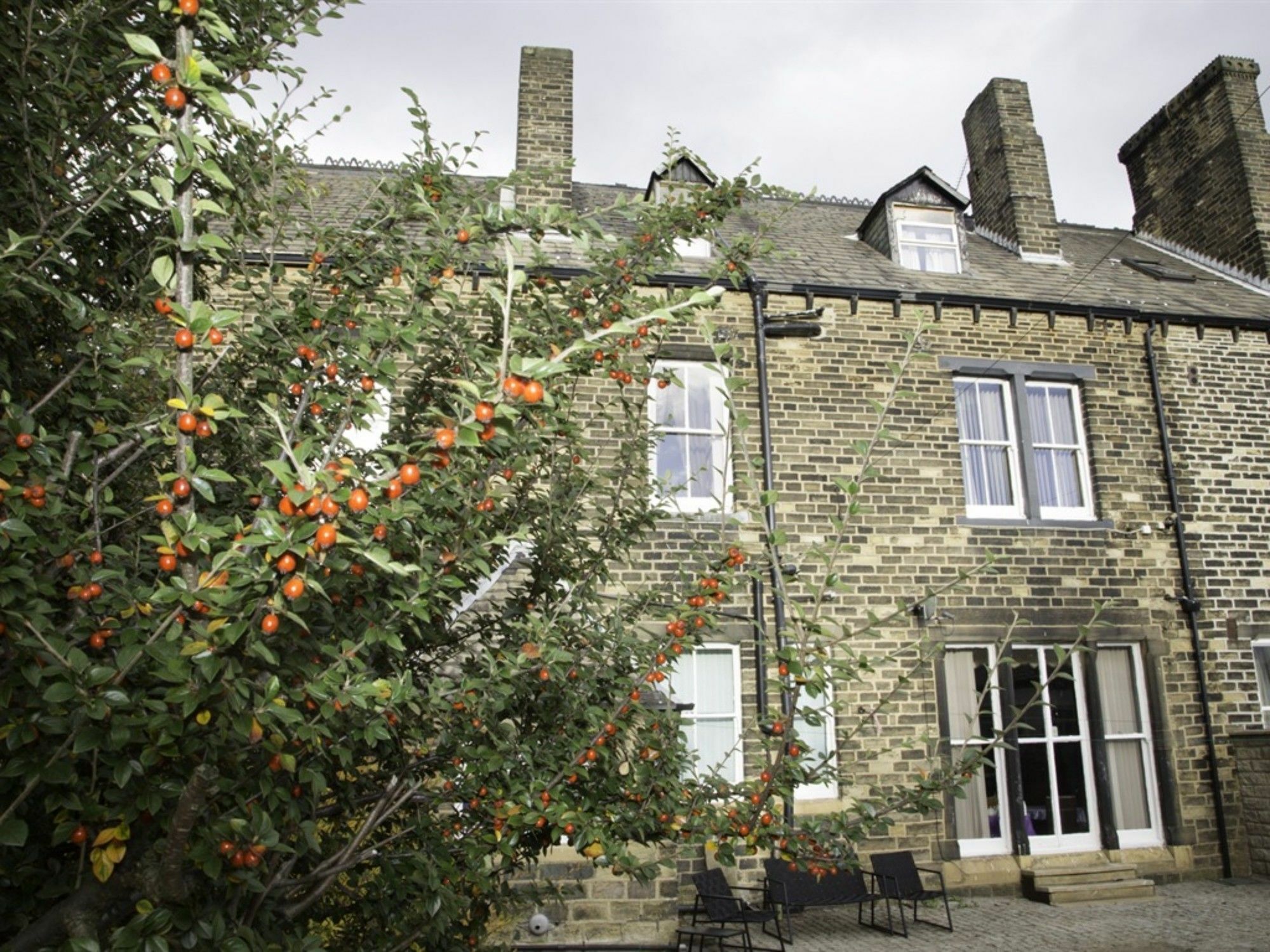 Ashfield Hotel Huddersfield Exterior photo